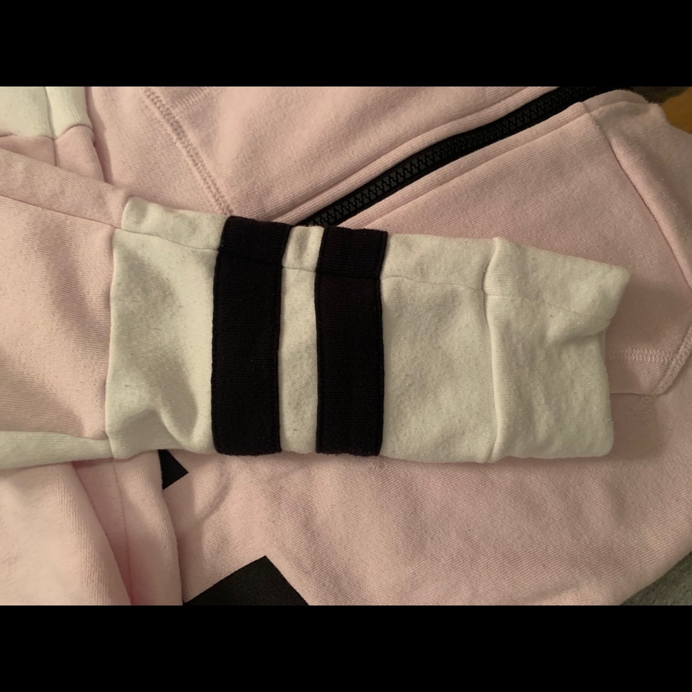 Sweatshirt - Picture 3 of 3